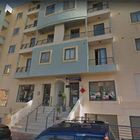 Modern 3 Bedroom Apartment, 100 Metres To The Sea! Apartment St. Paul's Bay
